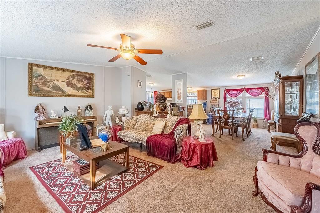 For Sale: $269,000 (4 beds, 2 baths, 2356 Square Feet)