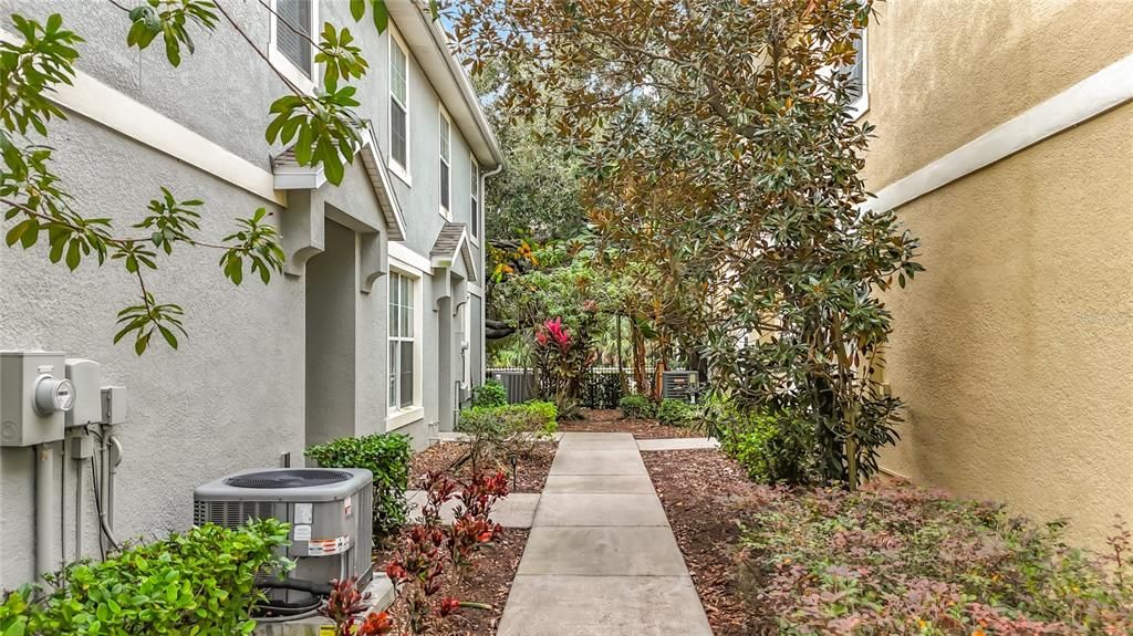 En Venta: $285,000 (3 camas, 2 baños, 1864 Pies cuadrados)