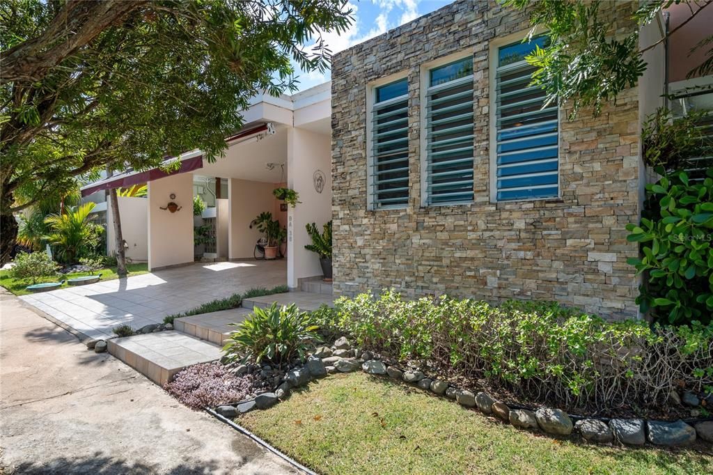 На продажу: $498,000 (4 спален, 2 ванн, 2231 Квадратных фут)