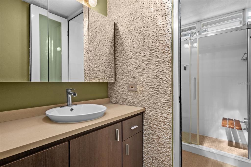 На продажу: $498,000 (4 спален, 2 ванн, 2231 Квадратных фут)