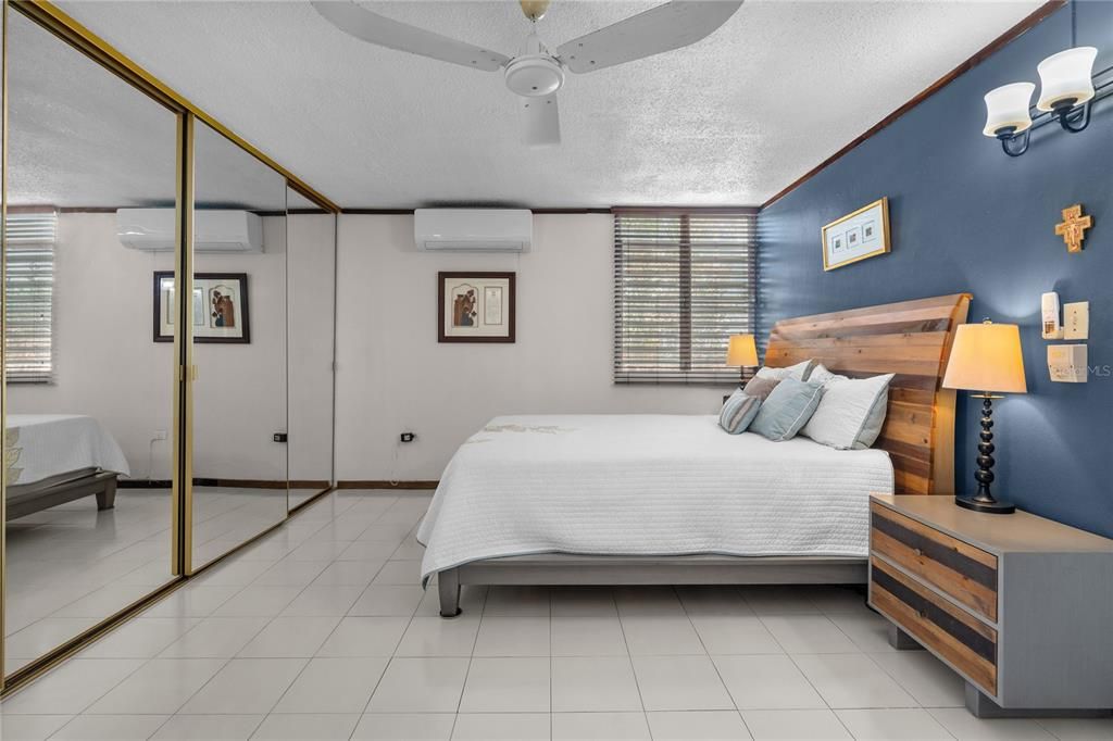 На продажу: $498,000 (4 спален, 2 ванн, 2231 Квадратных фут)