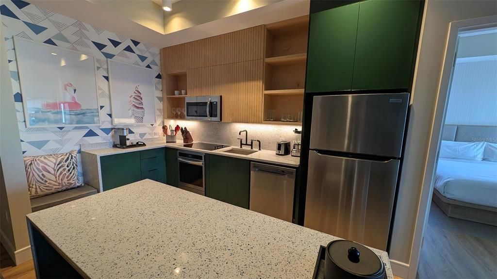 На продажу: $469,990 (1 спален, 1 ванн, 791 Квадратных фут)