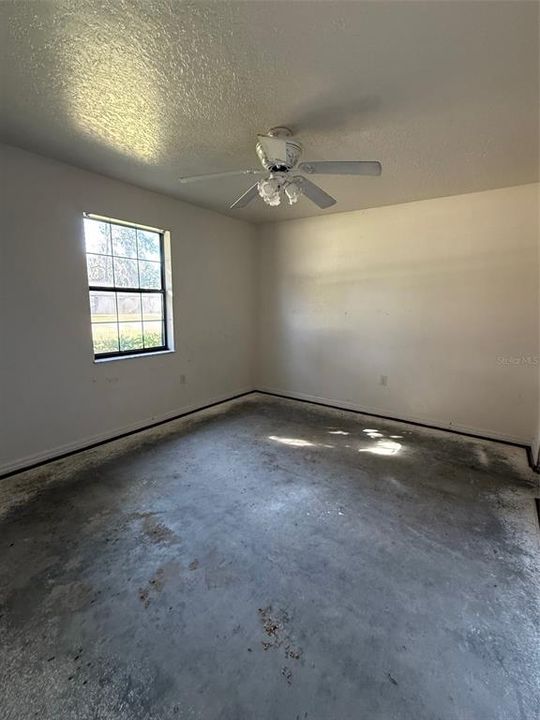 En Venta: $179,000 (3 camas, 2 baños, 1216 Pies cuadrados)