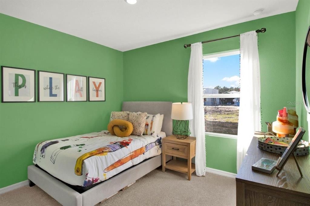 For Sale: $328,990 (4 beds, 2 baths, 1665 Square Feet)