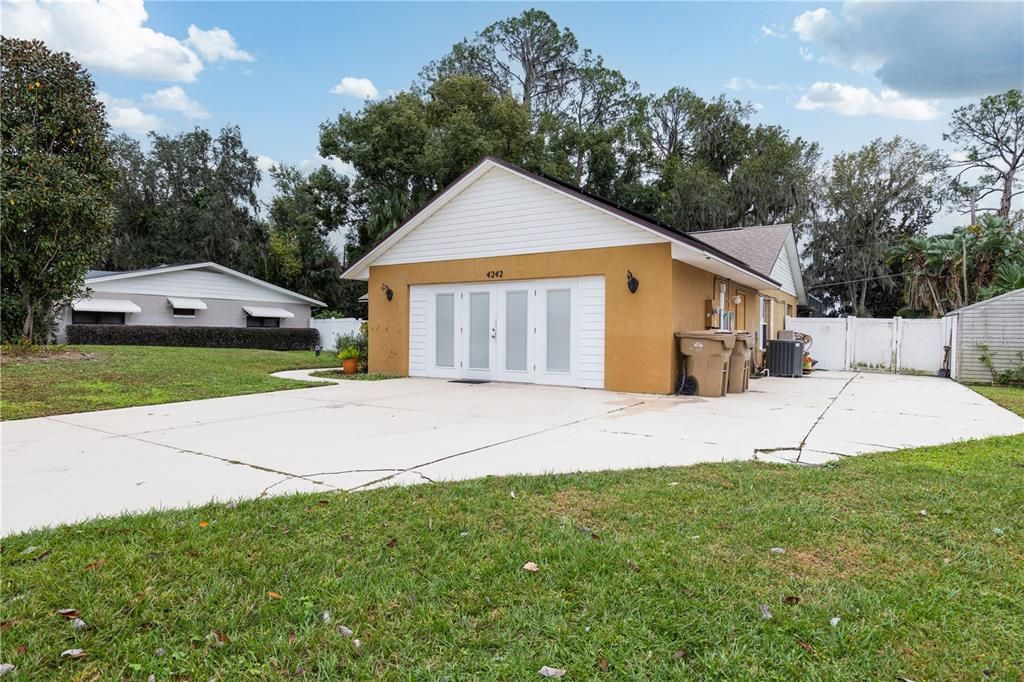 В аренду: $2,900 (4 спален, 2 ванн, 2069 Квадратных фут)