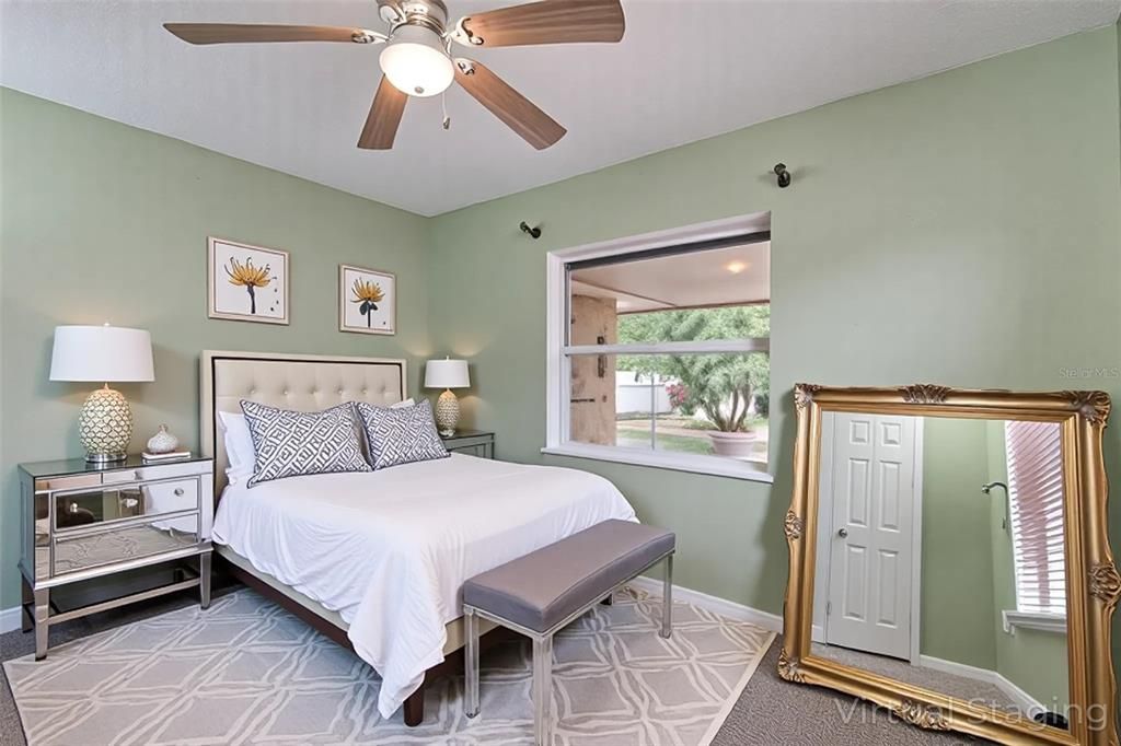 В аренду: $2,900 (4 спален, 2 ванн, 2069 Квадратных фут)