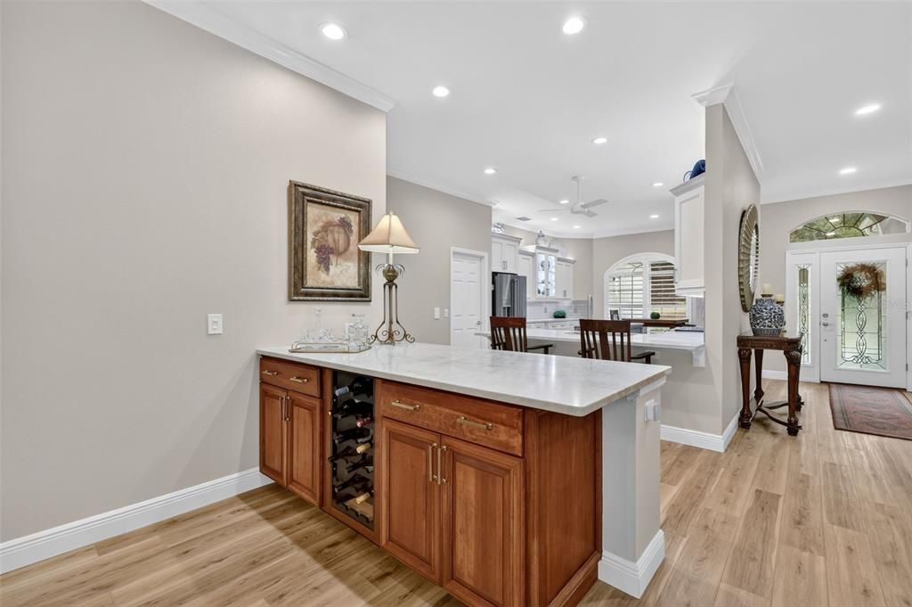 En Venta: $1,399,000 (3 camas, 2 baños, 2522 Pies cuadrados)