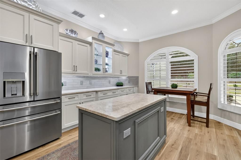 En Venta: $1,399,000 (3 camas, 2 baños, 2522 Pies cuadrados)