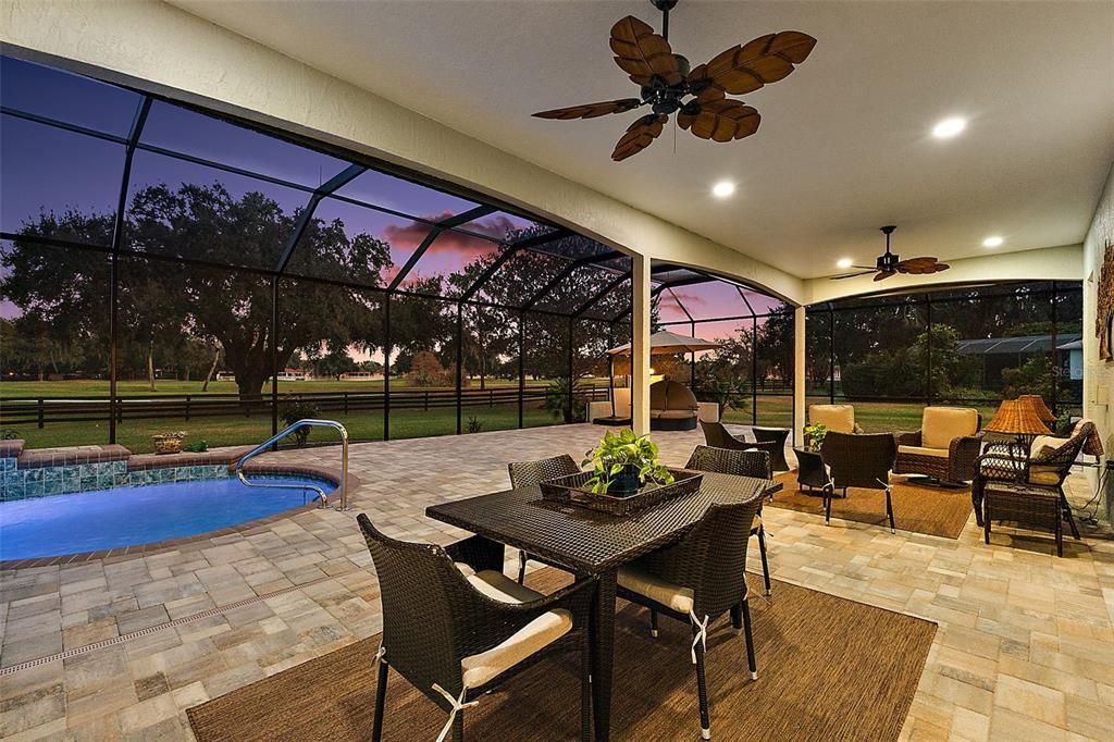 En Venta: $1,399,000 (3 camas, 2 baños, 2522 Pies cuadrados)