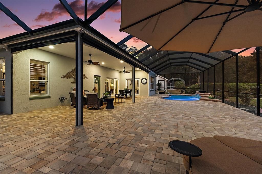 En Venta: $1,399,000 (3 camas, 2 baños, 2522 Pies cuadrados)