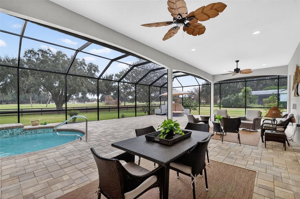 En Venta: $1,399,000 (3 camas, 2 baños, 2522 Pies cuadrados)