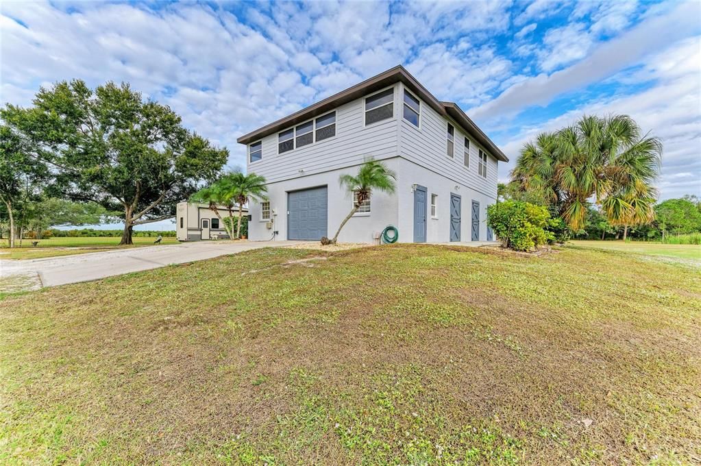 En Venta: $2,200,000 (9 camas, 7 baños, 5762 Pies cuadrados)