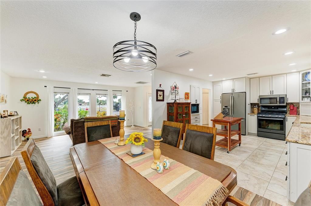 En Venta: $2,200,000 (9 camas, 7 baños, 5762 Pies cuadrados)