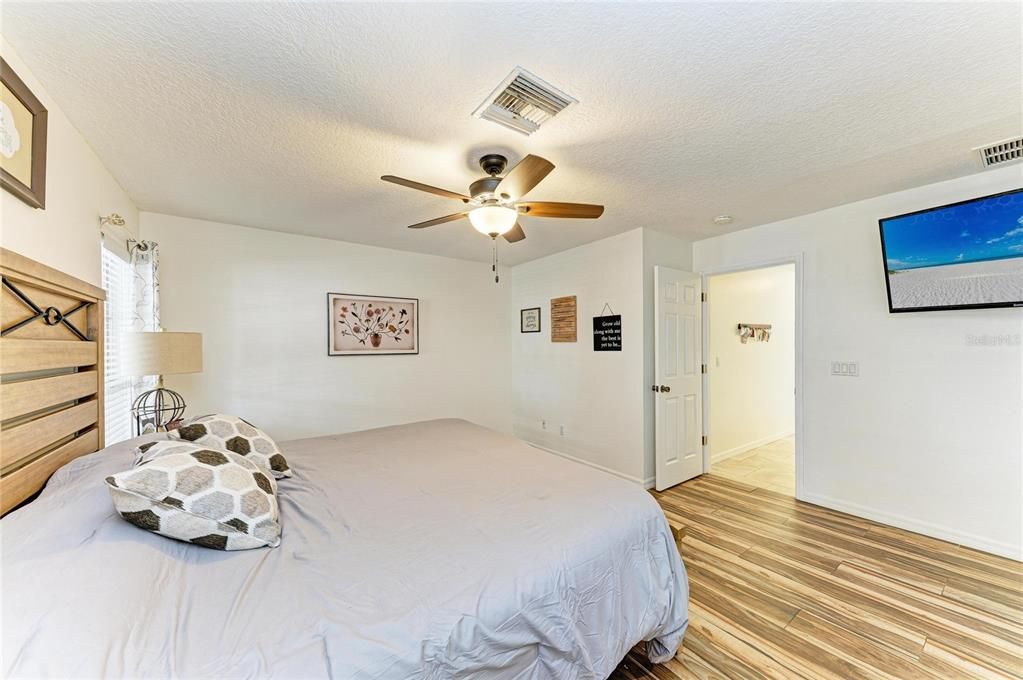 En Venta: $2,200,000 (9 camas, 7 baños, 5762 Pies cuadrados)