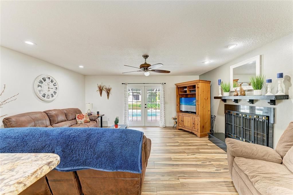 En Venta: $2,200,000 (9 camas, 7 baños, 5762 Pies cuadrados)