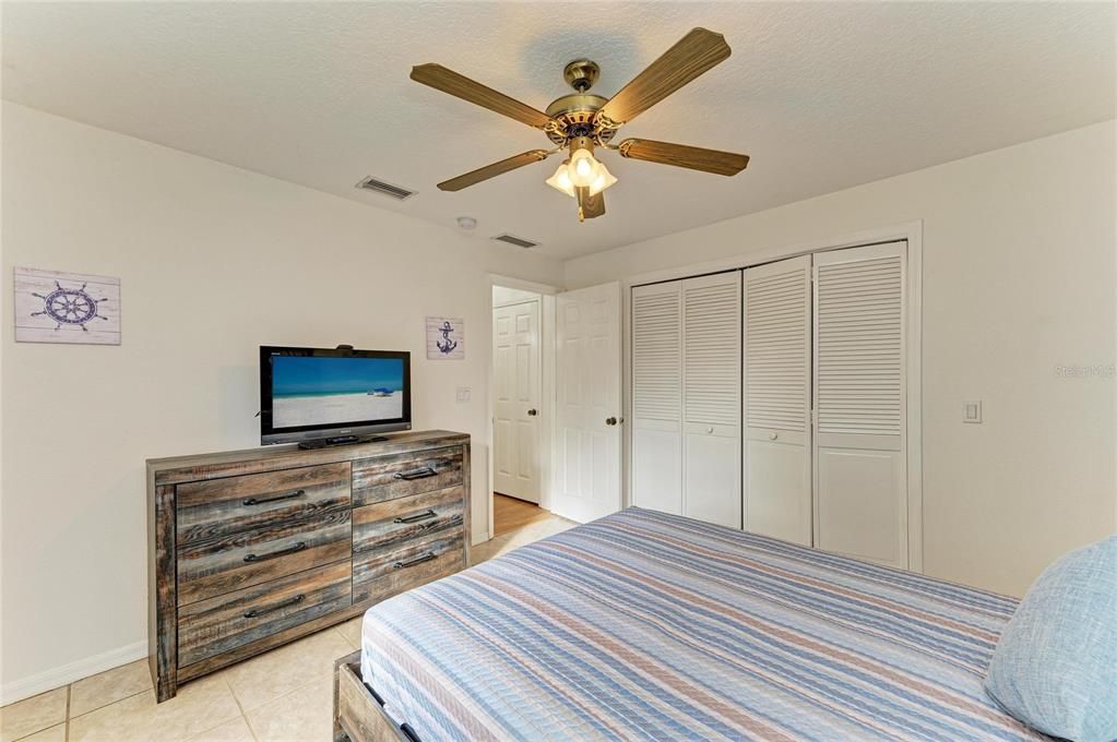 En Venta: $2,200,000 (9 camas, 7 baños, 5762 Pies cuadrados)