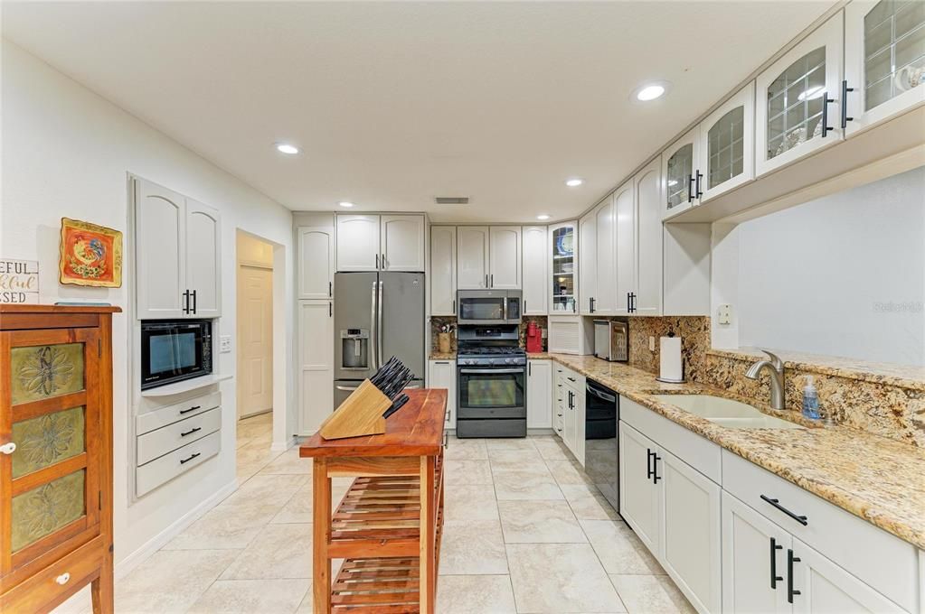 En Venta: $2,200,000 (9 camas, 7 baños, 5762 Pies cuadrados)