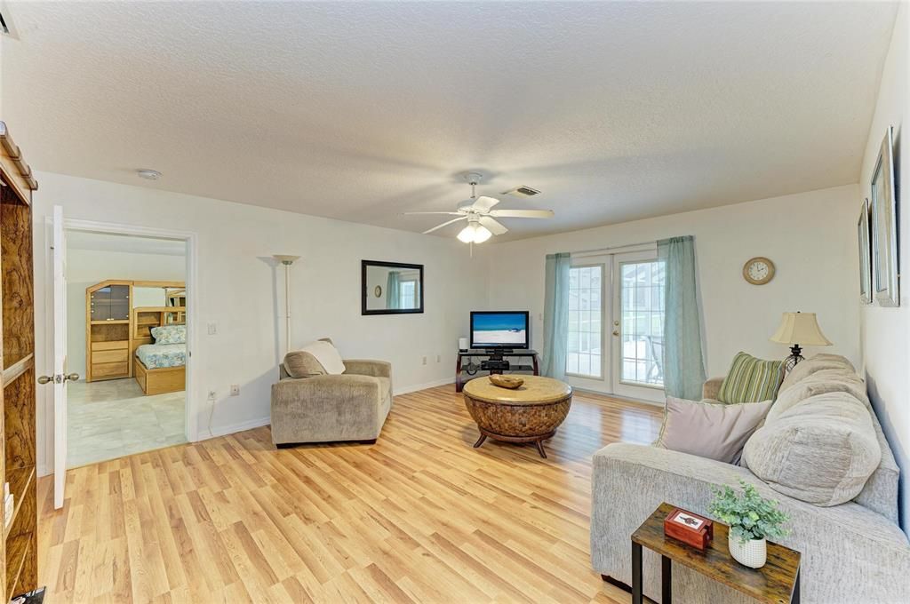 En Venta: $2,200,000 (9 camas, 7 baños, 5762 Pies cuadrados)