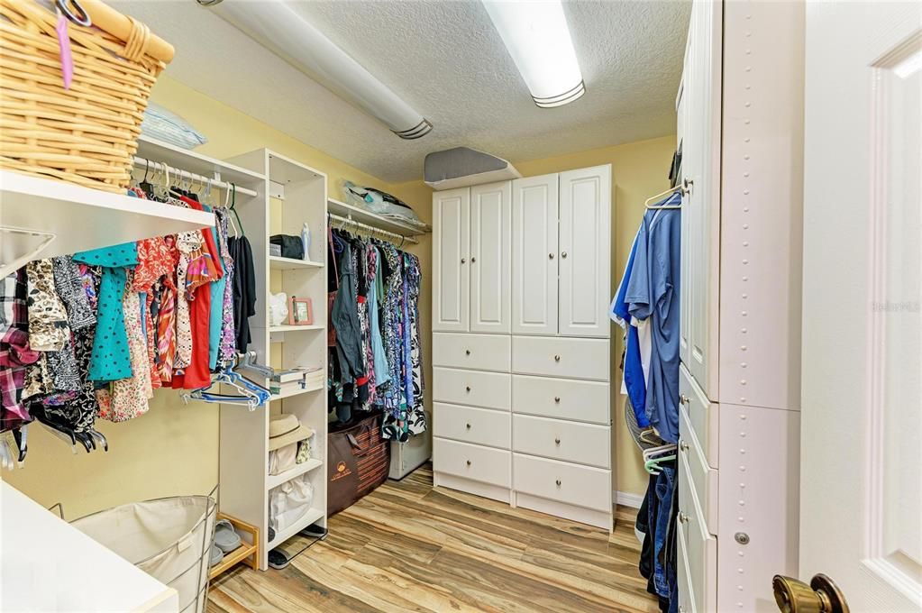 En Venta: $2,200,000 (9 camas, 7 baños, 5762 Pies cuadrados)