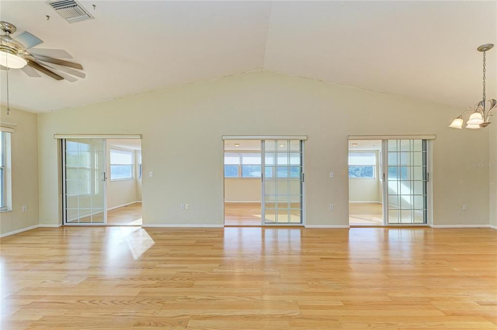 En Venta: $2,200,000 (9 camas, 7 baños, 5762 Pies cuadrados)