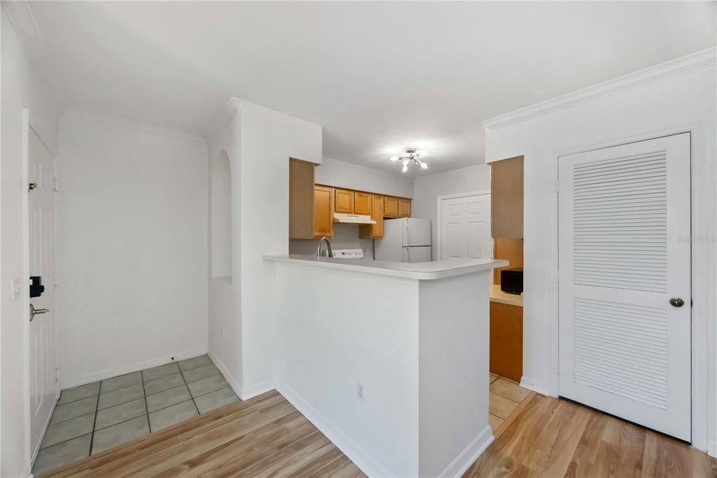 В аренду: $1,600 (1 спален, 1 ванн, 822 Квадратных фут)