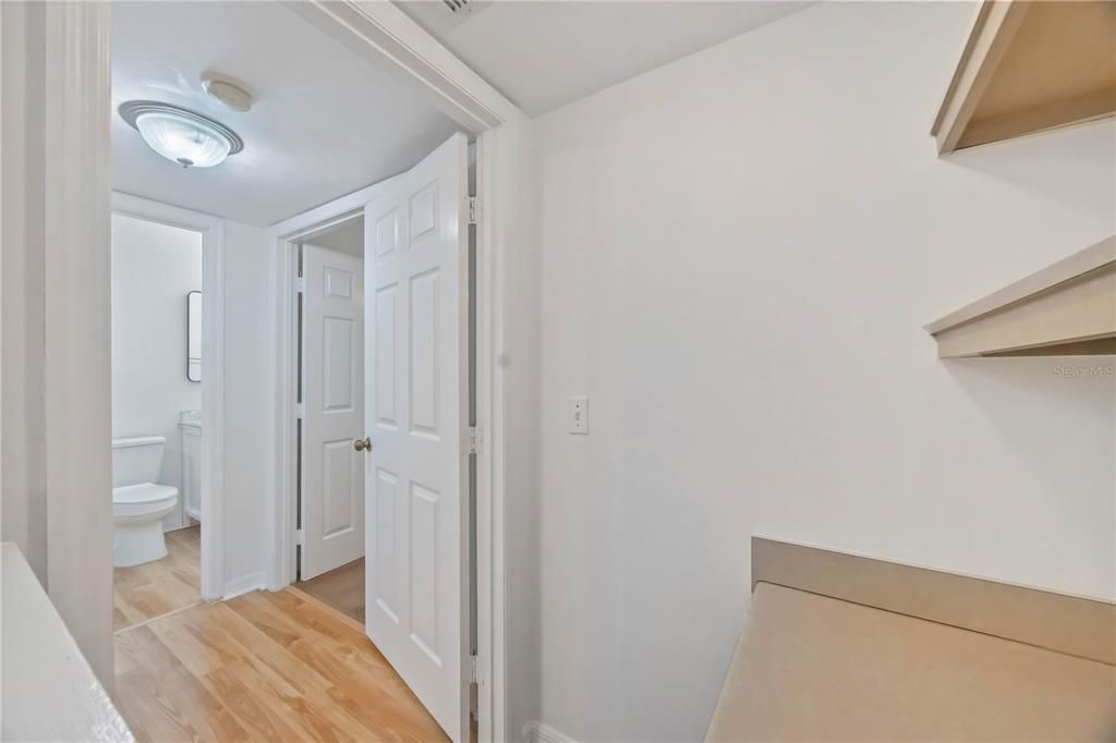 В аренду: $1,600 (1 спален, 1 ванн, 822 Квадратных фут)