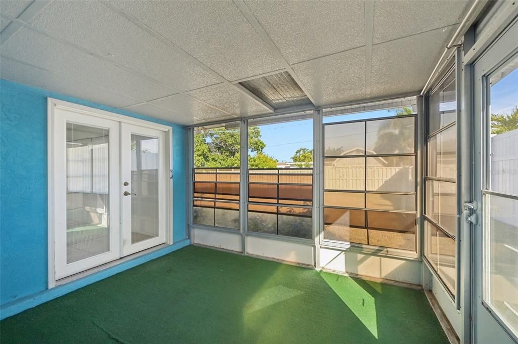 待售: $325,000 (2 贝兹, 2 浴室, 1275 平方英尺)