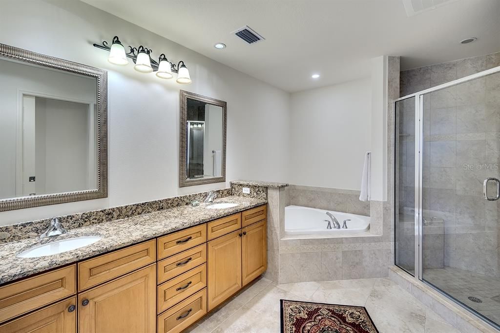 出租: $2,990 (3 贝兹, 2 浴室, 1762 平方英尺)