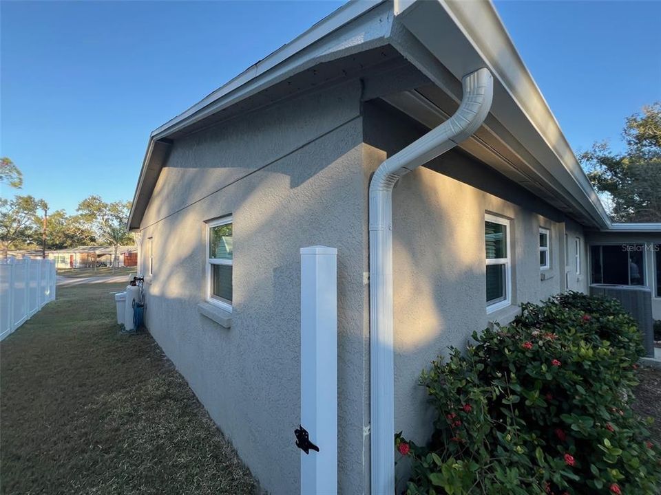 待售: $384,900 (3 贝兹, 2 浴室, 1120 平方英尺)