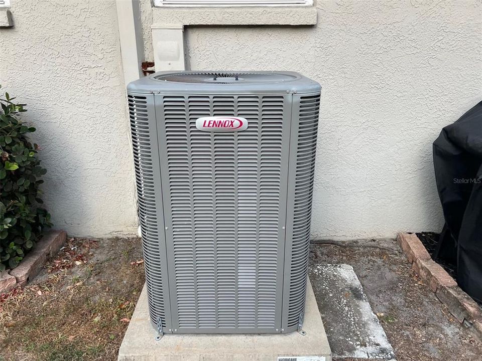 待售: $384,900 (3 贝兹, 2 浴室, 1120 平方英尺)