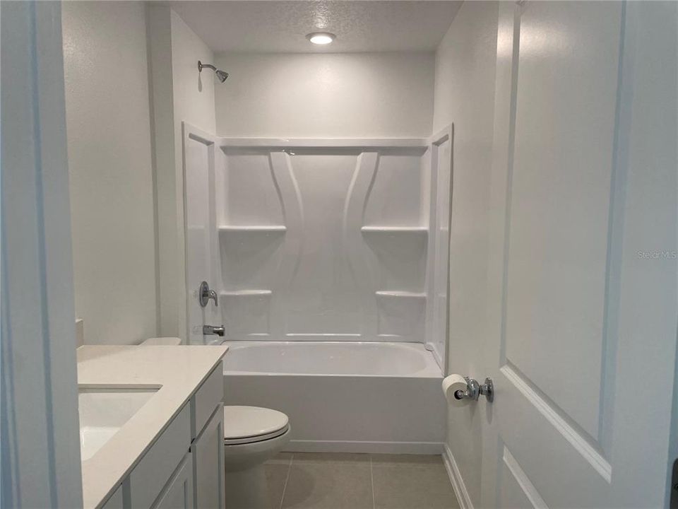 En Renta: $2,350 (4 camas, 2 baños, 1824 Pies cuadrados)