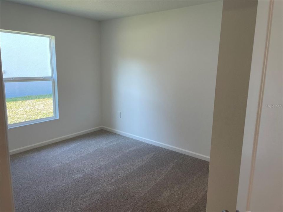 En Renta: $2,350 (4 camas, 2 baños, 1824 Pies cuadrados)