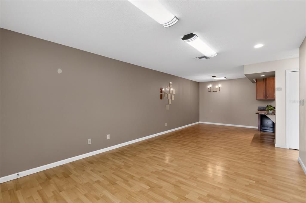 En Venta: $230,000 (1 camas, 1 baños, 663 Pies cuadrados)