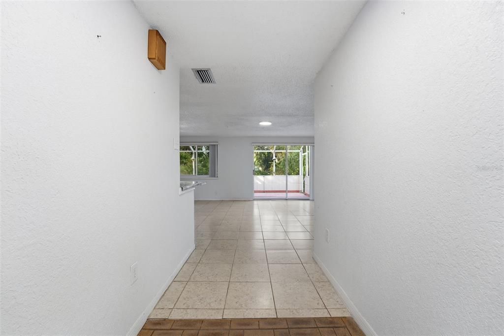 待售: $339,000 (3 贝兹, 2 浴室, 1218 平方英尺)