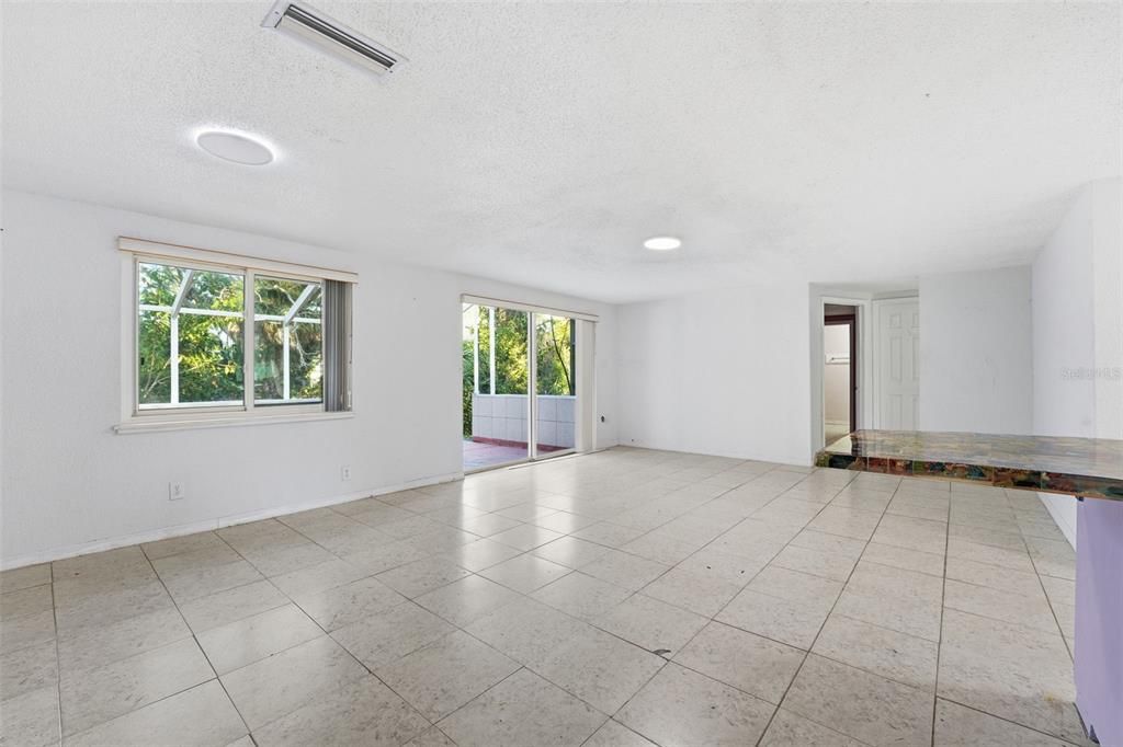 待售: $339,000 (3 贝兹, 2 浴室, 1218 平方英尺)