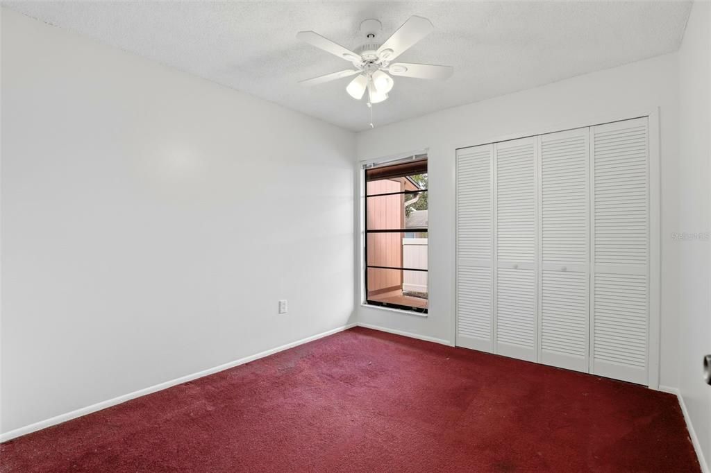 En Venta: $264,000 (3 camas, 2 baños, 1361 Pies cuadrados)