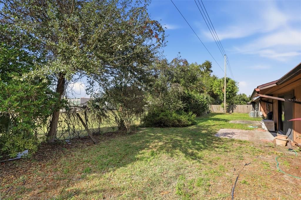 En Venta: $264,000 (3 camas, 2 baños, 1361 Pies cuadrados)