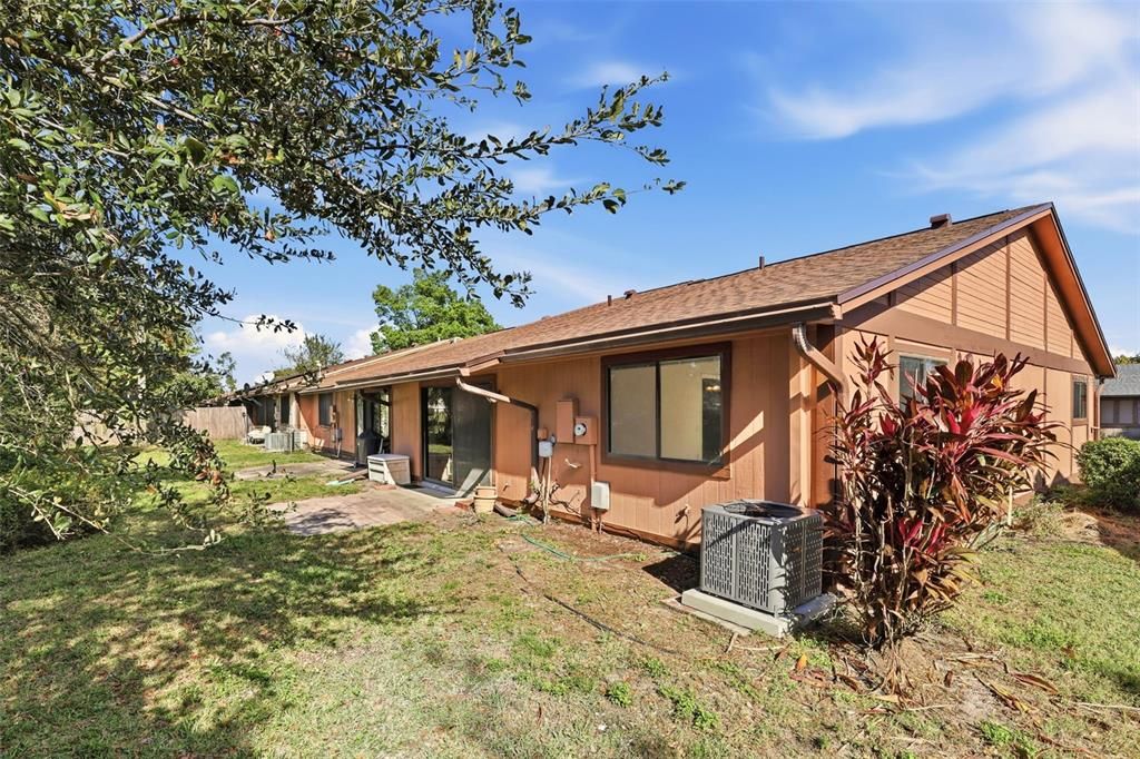 En Venta: $264,000 (3 camas, 2 baños, 1361 Pies cuadrados)