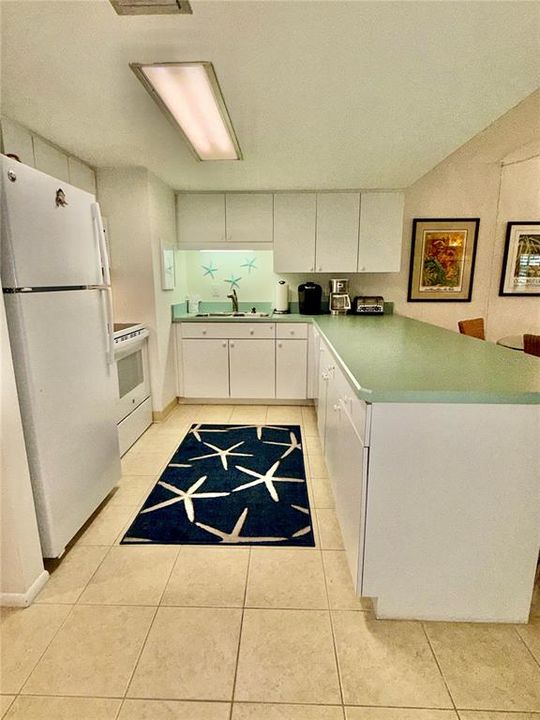 For Sale: $695,000 (3 beds, 2 baths, 1176 Square Feet)