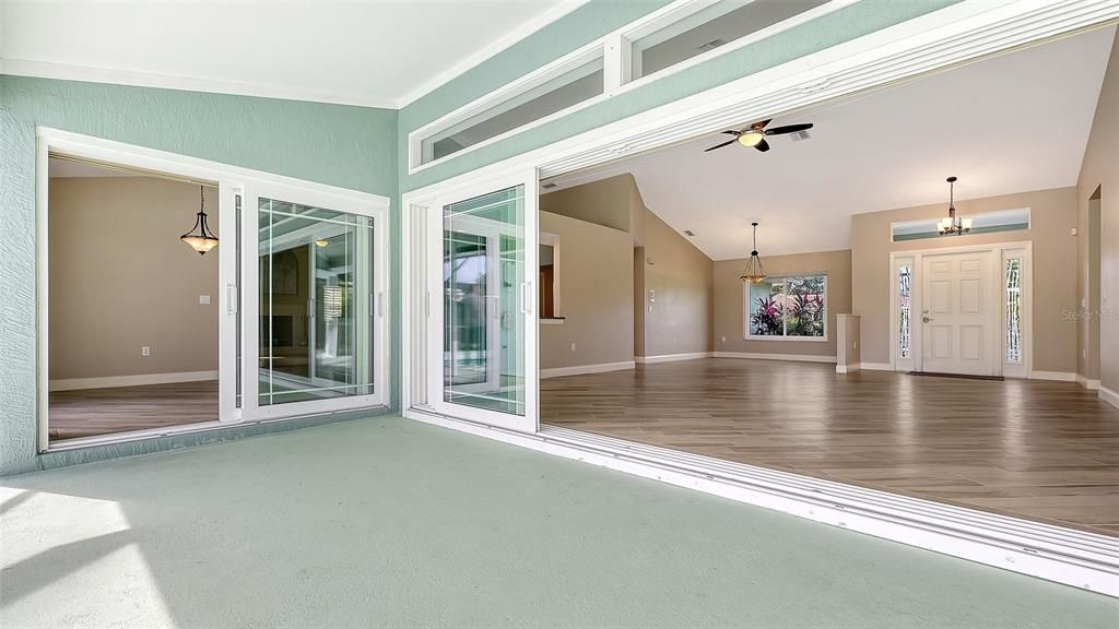 待售: $650,000 (3 贝兹, 2 浴室, 2449 平方英尺)