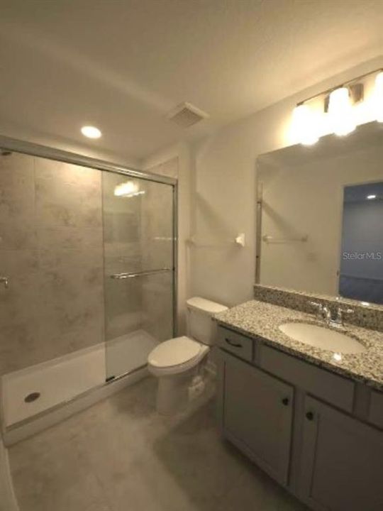 出租: $3,150 (4 贝兹, 3 浴室, 3014 平方英尺)