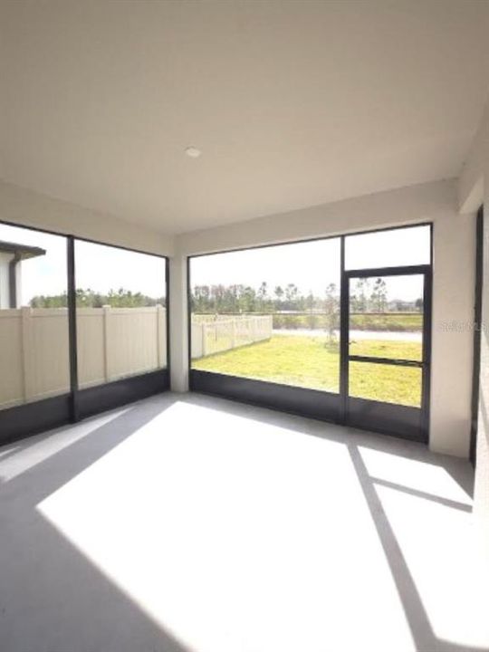 出租: $3,150 (4 贝兹, 3 浴室, 3014 平方英尺)