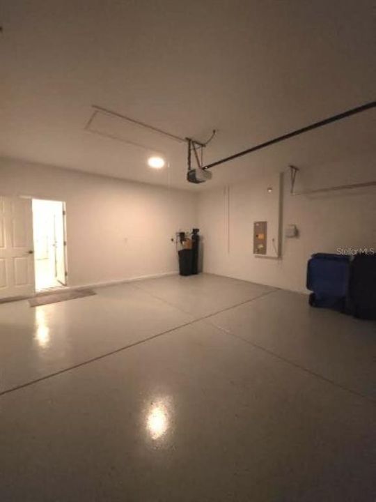 出租: $3,150 (4 贝兹, 3 浴室, 3014 平方英尺)