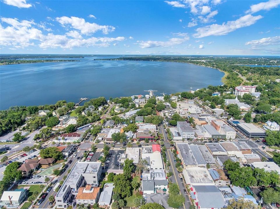 На продажу: $489,000 (3 спален, 2 ванн, 1914 Квадратных фут)