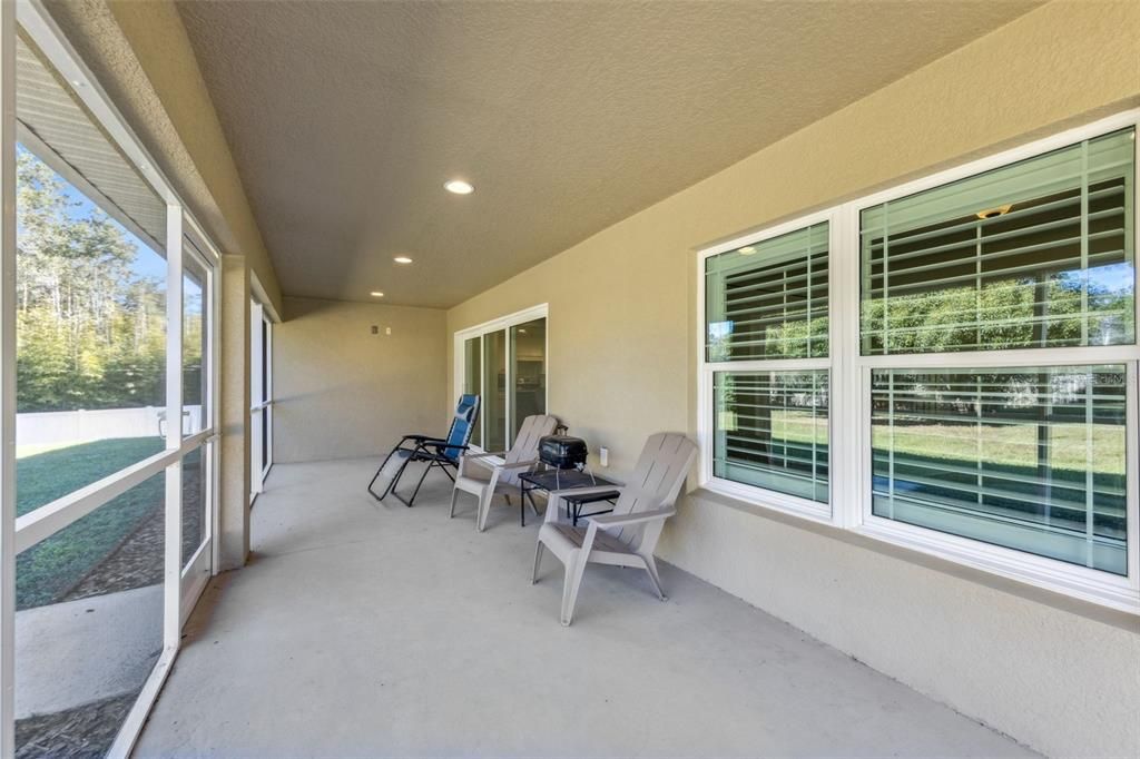 На продажу: $489,000 (3 спален, 2 ванн, 1914 Квадратных фут)