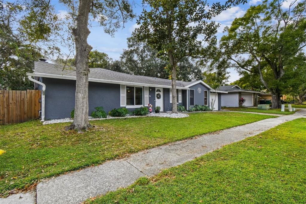 En Venta: $559,000 (2 camas, 2 baños, 1656 Pies cuadrados)