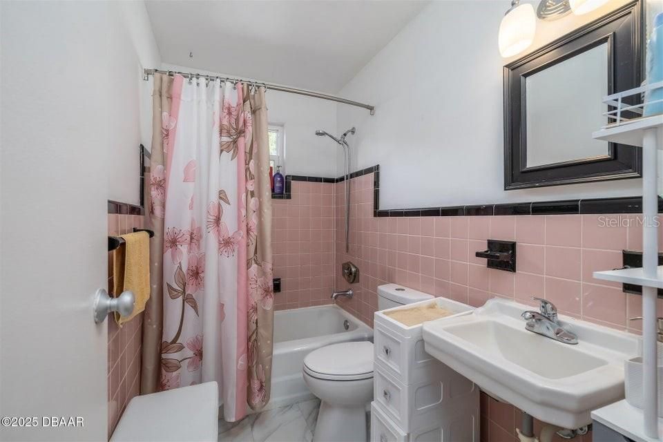 En Venta: $289,000 (2 camas, 1 baños, 1251 Pies cuadrados)