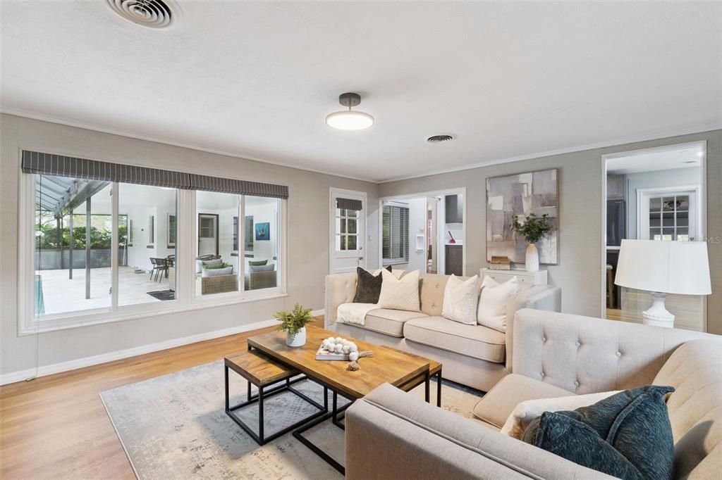 For Sale: $899,900 (5 beds, 3 baths, 2188 Square Feet)