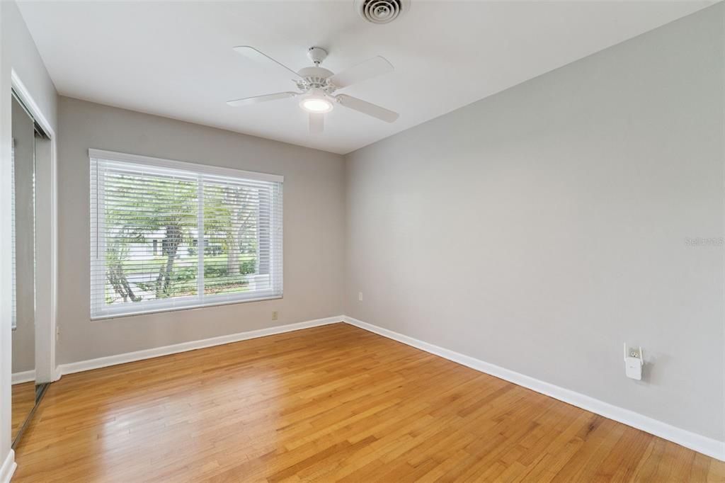 For Sale: $899,900 (5 beds, 3 baths, 2188 Square Feet)