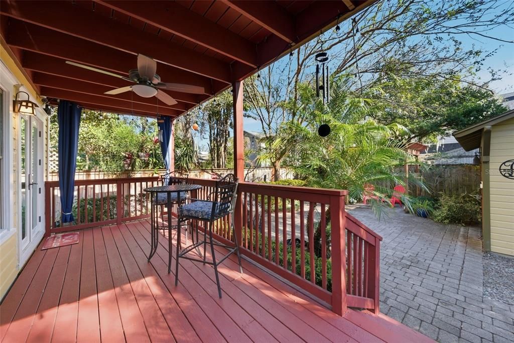 For Sale: $1,050,000 (4 beds, 3 baths, 3032 Square Feet)